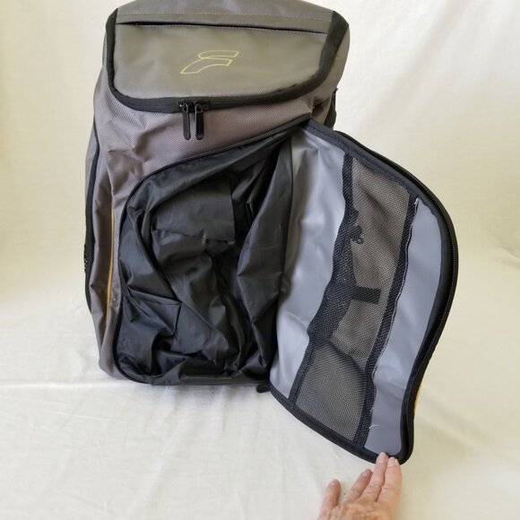 NEW! Roomy Backpack/Duffel/Sports/Travel Bag Top Load w/Padded Back & Straps main image 12